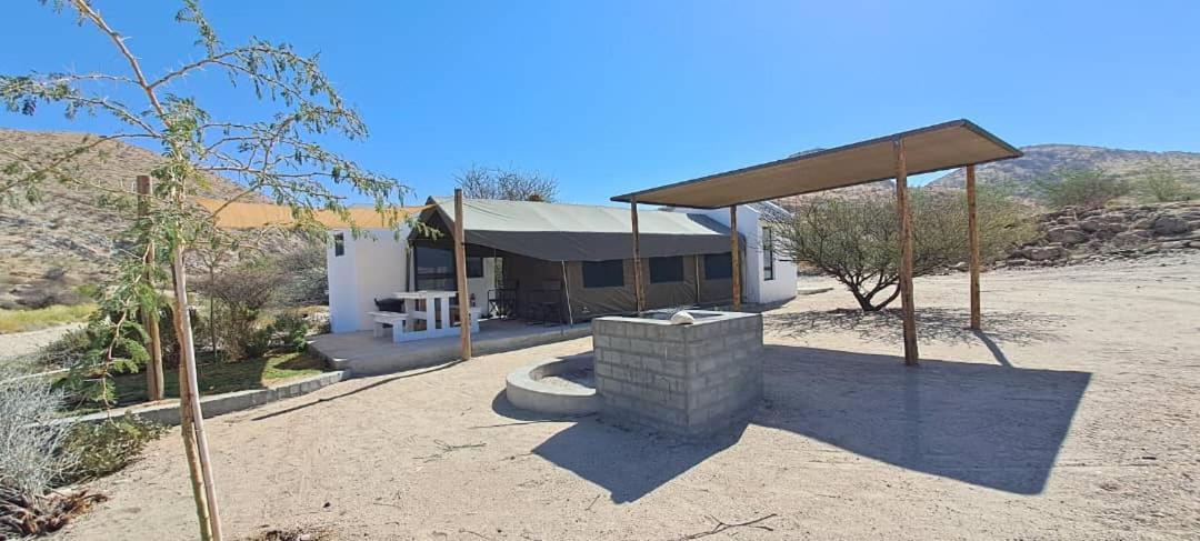 Achab Self Catering Tent Usakos Ngoại thất bức ảnh