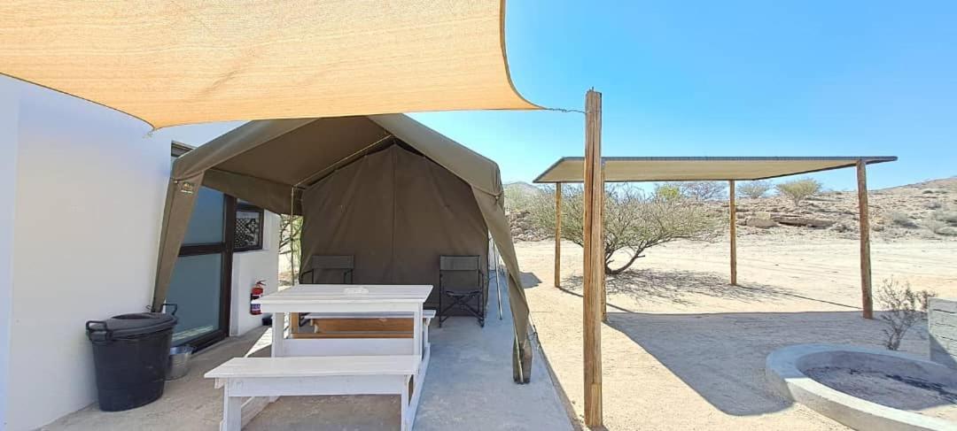 Achab Self Catering Tent Usakos Ngoại thất bức ảnh